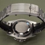 Rolex Submariner Date "HULK" 40mm Reference 116610LV — photo 10