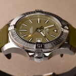Breitling Avenger Automatic 43mm Reference A17318101L1X1 — photo 10
