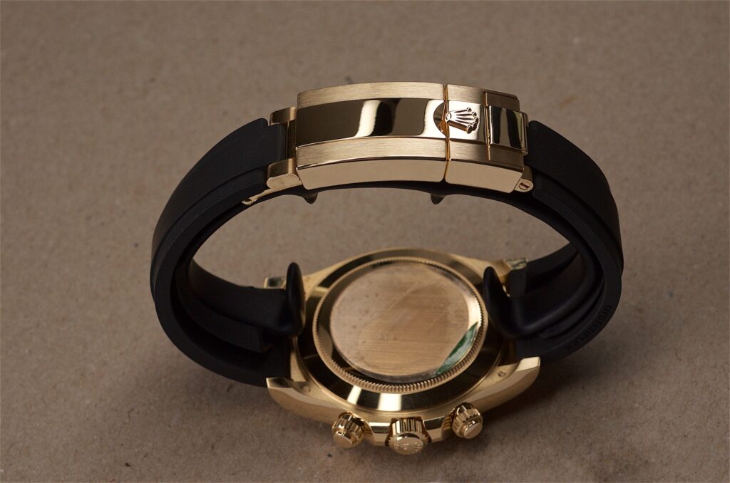 Omega Seamaster 300m Bond — photo 1