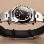 Rolex Oyster Perpetual 24mm Reference 76080 Y Serial — photo 8