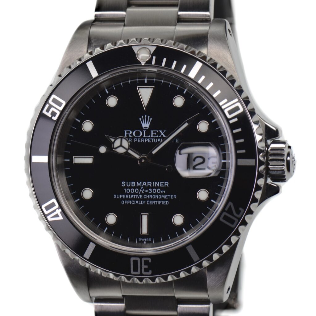Rolex Submariner Date 40mm Reference 16610 A Serial — photo 1