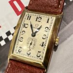Omega Art Deco 18K Yellow Gold Tank 25 x 33mm — photo 4