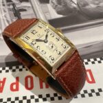 Omega Art Deco 18K Yellow Gold Tank 25 x 33mm — photo 2