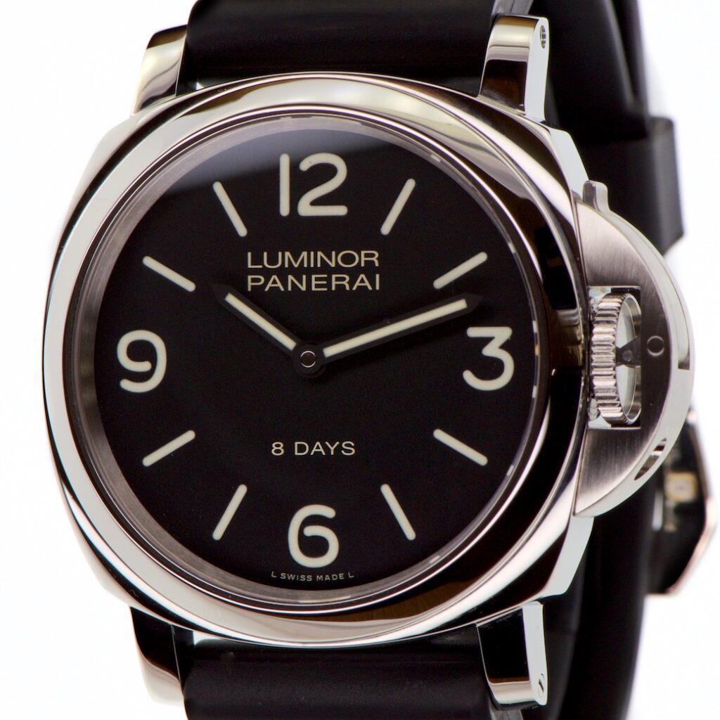 Panerai Luminor Base 8 Days 44mm Reference PAM00560 — photo 1