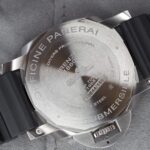 Panerai Luminor Submersible 42mm Pam00683 — photo 6