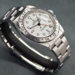 Rolex Explorer 2 Polar 40mm Reference 16570 U Serial — photo 4
