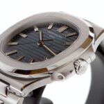 Patek Philippe Nautilus 5711 — photo 5