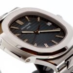 Patek Philippe Nautilus 5711 — photo 6