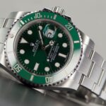 Rolex Submariner Date "HULK" 40mm Reference 116610LV — photo 4