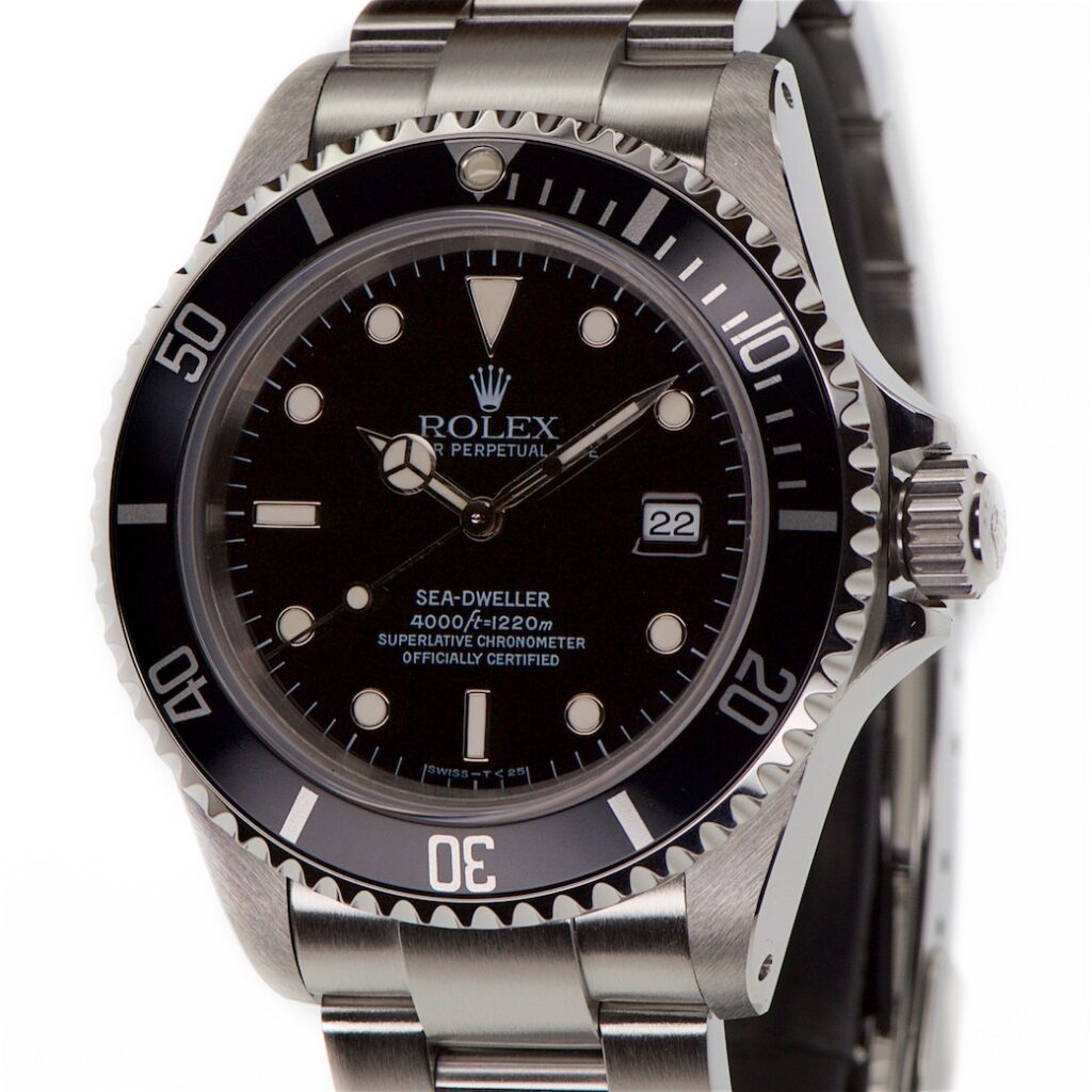 Rolex Sea Dweller 4000 40mm Reference 16600 U Serial — photo 1