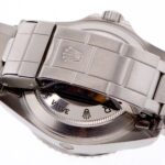 Rolex Sea Dweller 40mm M Series Ref 16600 — photo 10