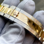 Rolex Submariner 18K Yellow Gold & Stainless Steel 40mm Reference 116613LB — photo 10